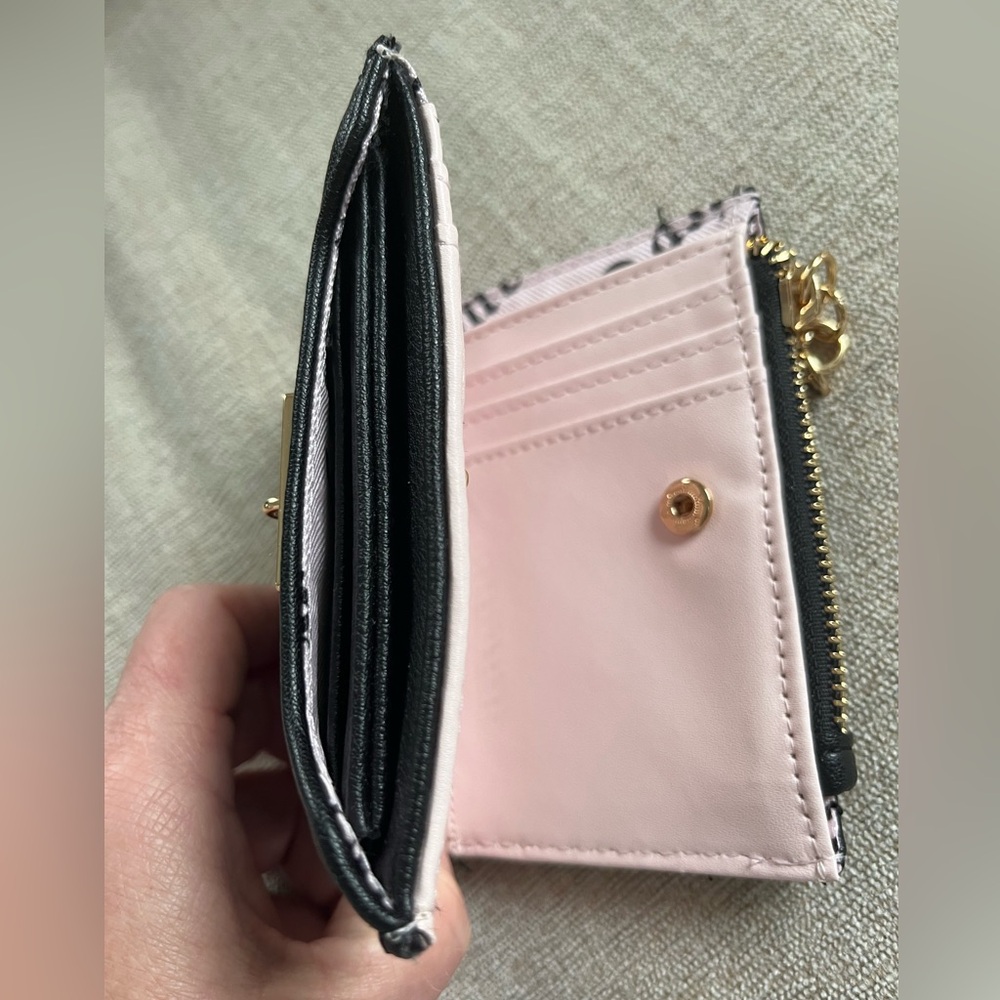 NWOT Juicy Couture Black Small Wallet with Heart Charm. - Picture 9 of 12